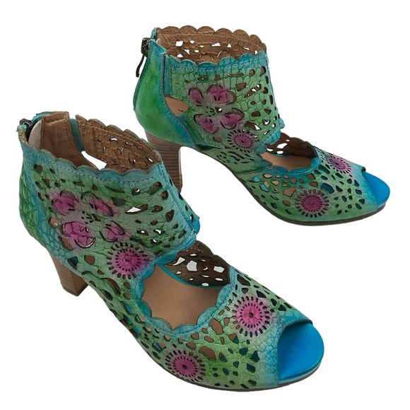 NWOT  L’Artiste by Spring Step Loverlee Leather Laser-Cut Bootie - Picture 12 of 14